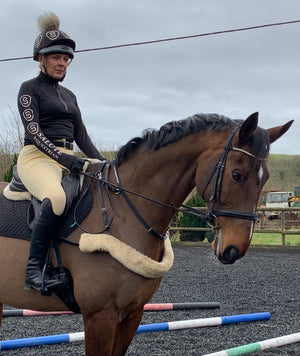 Talking Tack.  When to use or choose neck strap, a breastplate and/or a martingale.